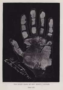 The right hand of Rev Minot J Savage (b/w photo) 作者 英国摄影师
