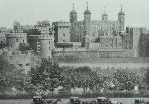 塔山：1895年伦敦塔的景色 作者 英国摄影师