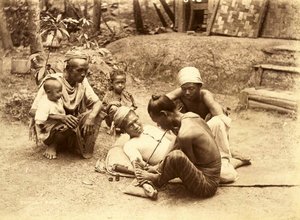 一名掸人被纹身，1890年（棕褐色照片） 作者 英语学校