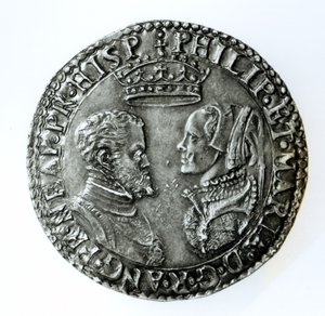 纪念先令为西班牙的菲利普二世（1527-98）和英格兰的玛丽一世（1516-58）1554（银）结婚 作者 英语学校