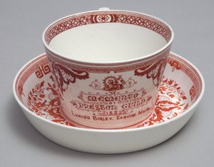 纪念茶杯和茶碟阅读Preston Guild的纪念品1882年，Minton，英国，c.1882（陶器） 作者 英语学校