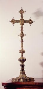 Cross由Antonio de Macerata设计