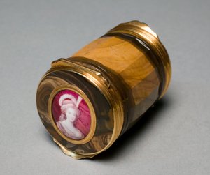 双鼻烟盒，c.1775-80 作者 英语学校