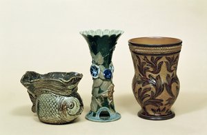道尔顿花瓶，1880年代，（粗陶器）