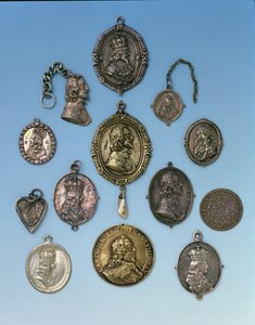 查理一世（1625-49）（金属）支持者的英国内战徽章 作者 英语学校