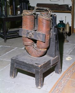 巨型电磁铁属于Michael Faraday（1791-1867），第1850页 作者 英语学校
