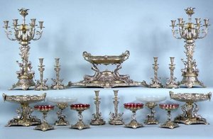 餐桌装饰品，可能由Leonard Morel-Ladeuil设计，由伯明翰的Elkington and Co提供 作者 英语学校