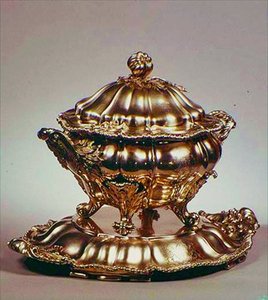 盖伦，瓜形，石榴皮，施加的边框和叶柄，由伦敦Garrards，1847年（银） 作者 英语学校