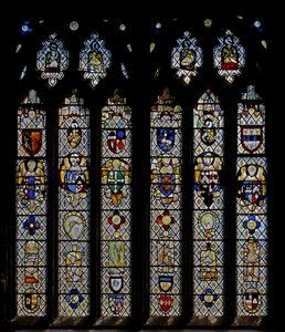 Window St Nectan Chapel Sw描绘了带有盾牌的天使;重置天使，头和圆头。四个福音传教士的象征 作者 英语学校