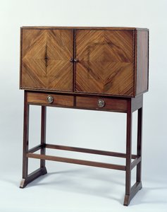 内阁，c.1902（红木与macassar乌木和缎木单板）（另见283797）