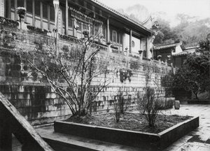 福建福州鼓山涌泉寺祈福堂（黑白照片）