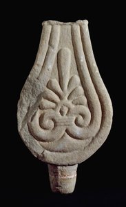 伊特鲁里亚文明。意大利Sesto Fiorentino的Fiesole in gres石碑。公元前550-500年。佛罗伦萨，考古博物馆 作者 伊特鲁里亚语