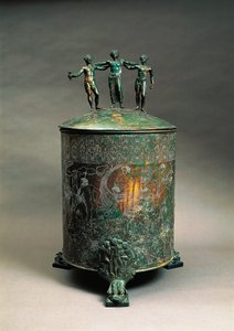 意大利，拉齐奥，普雷内斯特，Ficoroni Cista（用来装珠宝的铜匣子），上面的装饰描绘了阿戈纳特神话。 作者 伊特鲁里亚语