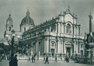 卡塔尼亚大教堂，意大利西西里岛，1927年