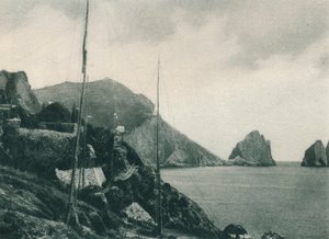 玛丽娜·皮科拉（Marina Piccola）与捕鸟网，意大利卡普里岛，1927年 作者 尤金·波普尔