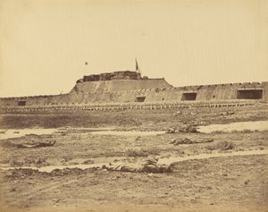 1860年8月21日，北炮台的后部显示了中国军队的撤退 作者 菲利斯·比托（Felice Beato）
