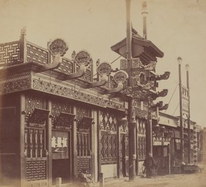 商店和街道，中国的北京城，1860年10月，1860年。 作者 菲利斯·比托（Felice Beato）