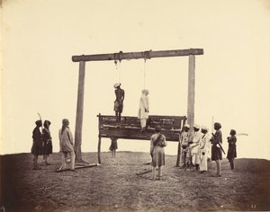 第1步兵第31步兵团的两个坟墓，于1857年被吊在勒克瑙 作者 菲利斯·比托（Felice Beato）