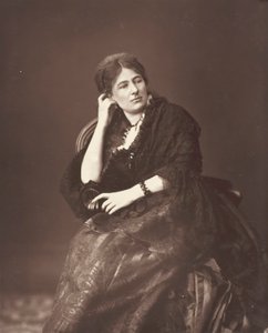 朱丽叶-兰伯，[法国女权主义作家]，约1876年。
