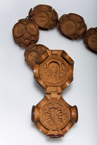 亨利八世的念珠，开放式佩特珠（黄杨木）的细节 作者 佛兰芒学校