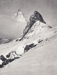 奔宁阿尔卑斯山：马特恩洪峰和利菲尔洪峰（黑白照片）