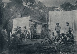 瓜拉尼人参观营地，1895年 作者 弗朗西斯科·亨斯勒