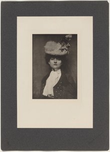 琼斯小姐肖像，1901 年（照片）