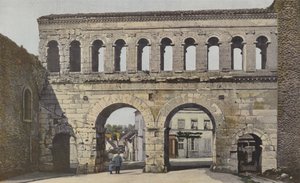 Autun，Porte Saint-Andre，Together 作者 法国摄影师