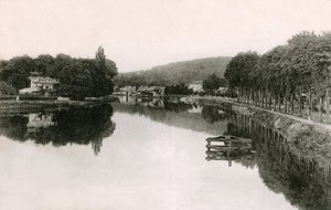 Bougival (Yvelines - 78 - Ile de France): 20世纪初从人行桥上看到的塞纳河岸(黑白照片) 作者 法国摄影师