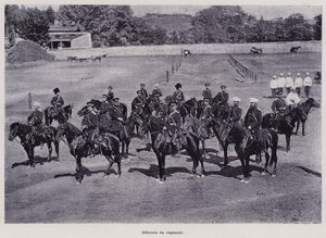 LArmee Russe: Officiers du regiment (b/w photo) 作者 法国摄影师