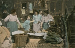 在Les Halles的市场摊位在巴黎，法国。明信片于1913年寄出。 作者 法国摄影师