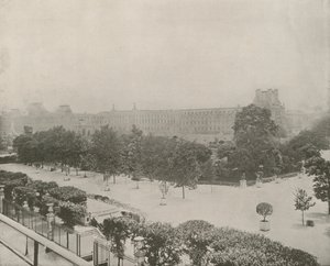Paris: Garden opposite the Tuileries Palace (b/w photo) 作者 法国摄影师