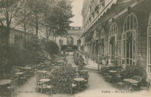 巴黎丽兹酒店的露台。明信片于1913年寄出。 作者 法国摄影师