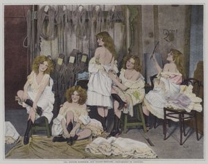 换装期间，Folies-Bergere的Barrison Sisters 作者 法国摄影师