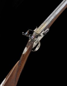 精美少见的20孔银制法国DB Flintlock运动枪，约1725年 作者 法语学校