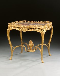 拿破仑三世中心桌，巴黎，梅森·米勒（Maison Millet），约1860年（镀金青铜和木头） 作者 法语学校