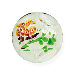 百家乐切面蝴蝶和花朵的重量，十九世纪中叶（玻璃） 作者 法语学校