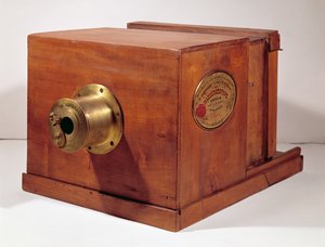 Louis-Jacques Daguerre（1787-1851）使用的相机（木材和金属）