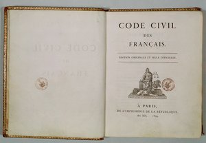 Code Civil，在标题页上打开，1804 作者 法语学校
