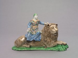 坐在狮子上的雕像，约1750年（软瓷，搪瓷装饰） 作者 法语学校