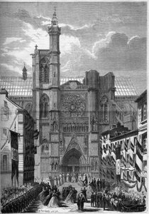 哥特式建筑：克莱蒙费朗圣母大教堂（Clermond-Ferrand）的景观，Puy de Dome（63），1862年拿破仑三世和Eugenie de Montijo印记访问期间。1862年7月19日《世界画报》第275期的版画。 作者 法语学校
