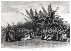托法国王（1874年至1908年）和他的法院，达荷美，1892年 作者 法语学校