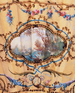 景观，描绘狩猎中的休息的手扇细节，彩绘丝绸和骨，由Felix Alexandre创作，巴黎，约1870年，法国 作者 法语学校