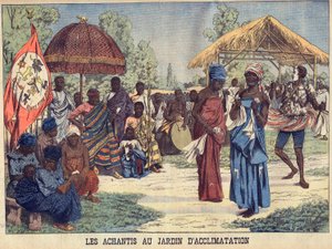加纳的Ashantis（Achanti或Asante）在巴黎的适应性公园（人类动物园）--1903年5月31日的《小报》（雕刻）中。 作者 法语学校