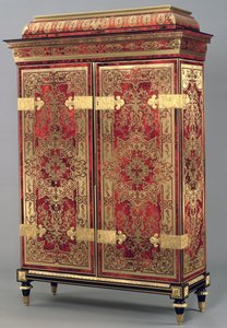 Louis XIV Armoire，c.1710（红色玳瑁色镶嵌黄铜）