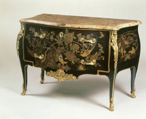 路易十五马桶以Macret的方式，1765年（木材与ormolu安装的黑色，金色和彩色漆） 作者 French School