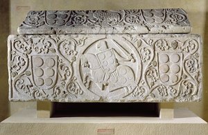 Palais家族的石棺 作者 法语学校