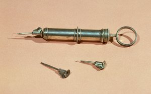 由Charles-Gabriel Pravaz（1791-1853）于1853年发明的注射器，用各种针头 作者 法语学校