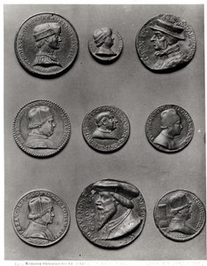 Thomas Bohier，1513年，Pierre Briconnet，Simon Costieres，Robert Briconnet，红衣主教William de Estouteville（约1403-83），Jean Carondelet（1468-1545），Pierre de Sacierges，红衣主教F. de Tournon，1535， 作者 法语学校