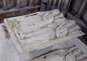 路易斯法兰西墓（d.1407）奥尔良公爵和他的妻子Valentin Visconti（d.1408）米兰公主，1502-15 作者 法语学校